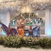 Pertunjukan Tari Merak Sunda pada Pembukaan Resepsi di Aminta Building Jakarta
